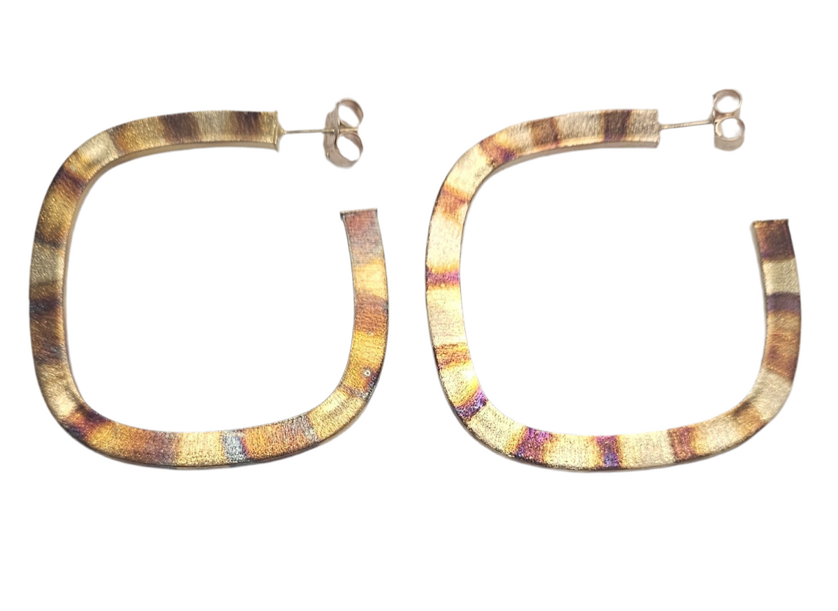 Square Elisa Hoops