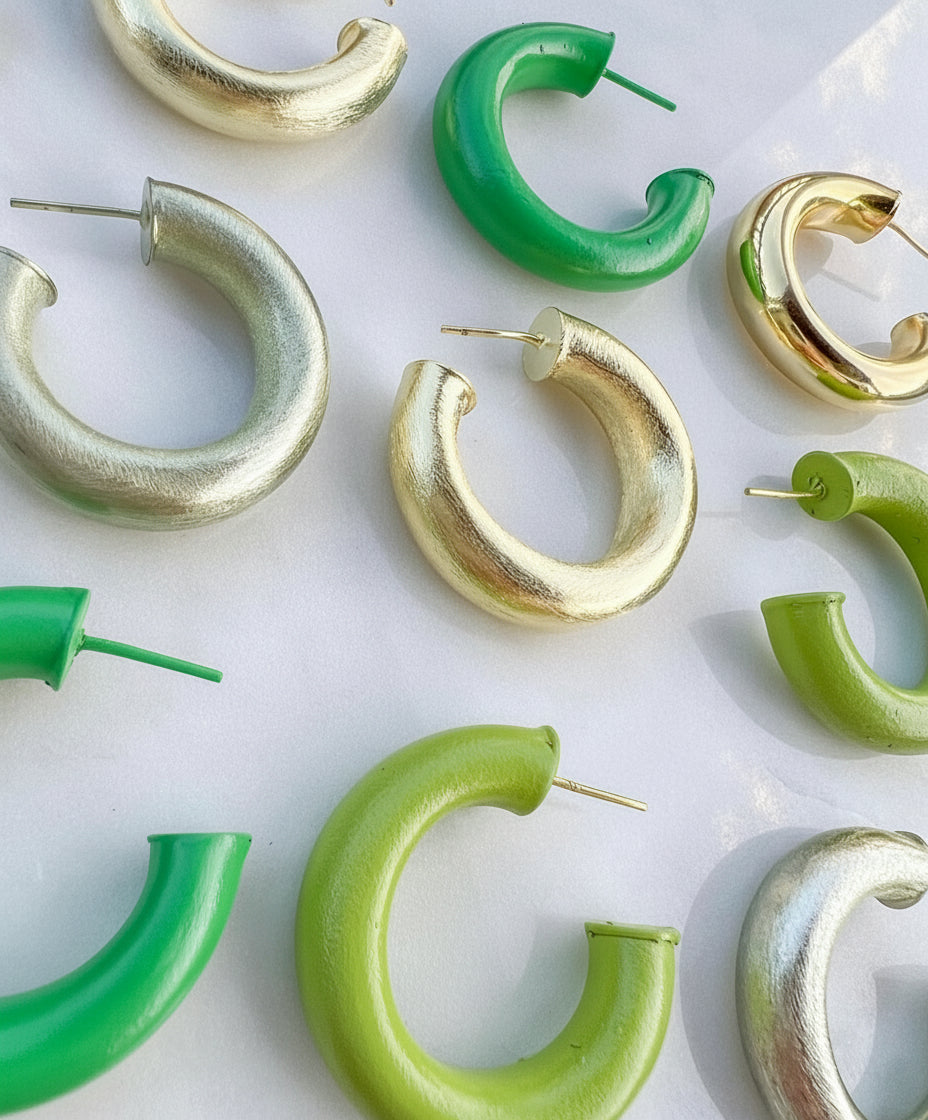 Sheila Fajl small Chantal hoop earrings