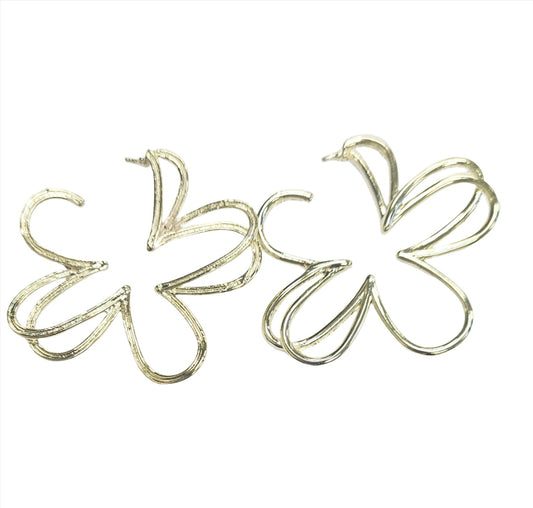 Carnation Hoops