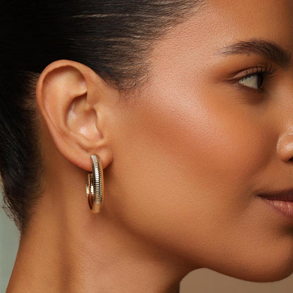 Small Bella Ribbed Hoops